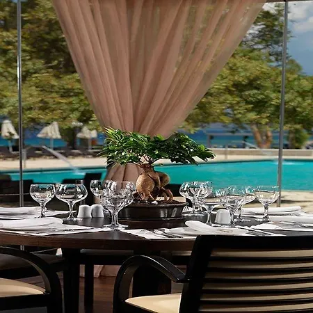 리조트 Porto Rio 파트라